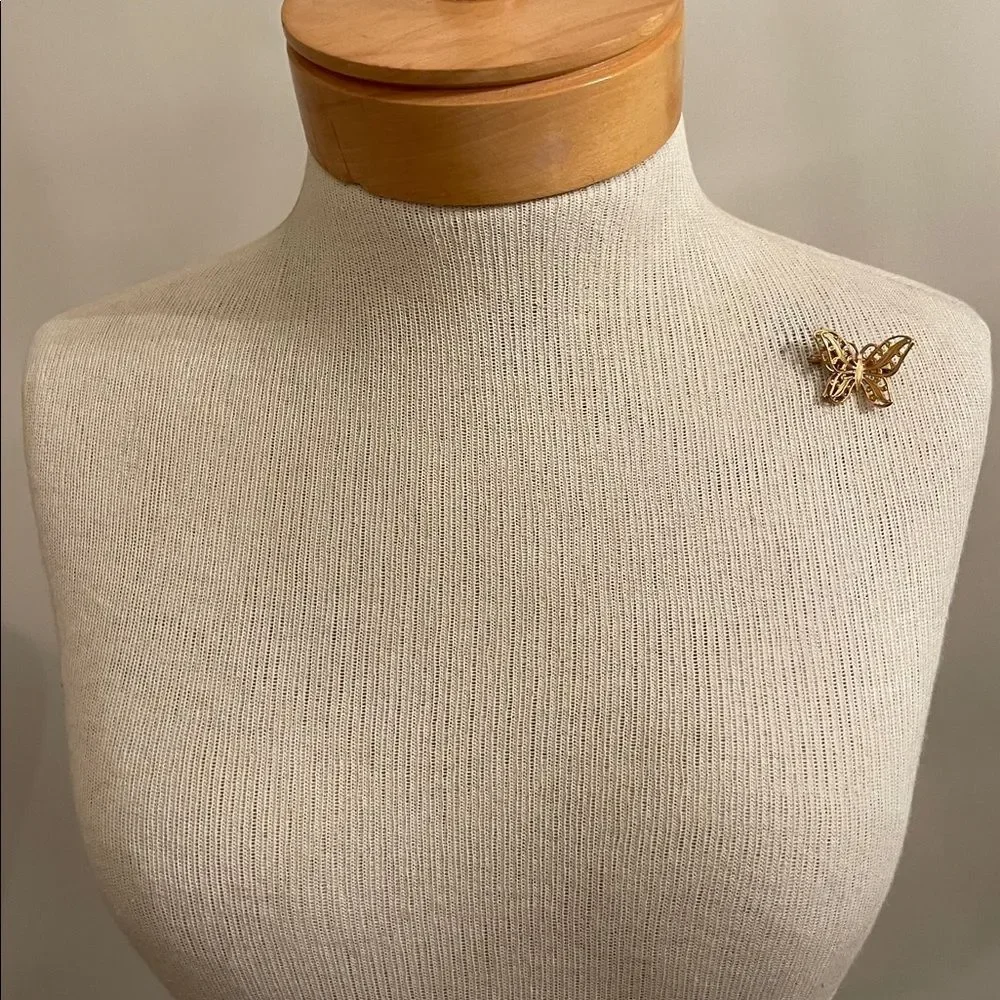 Vintage Gold-tone NAPIER Filigree Butterfly Pin - Brooch